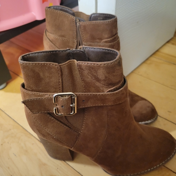 Boots - Picture 1 of 1